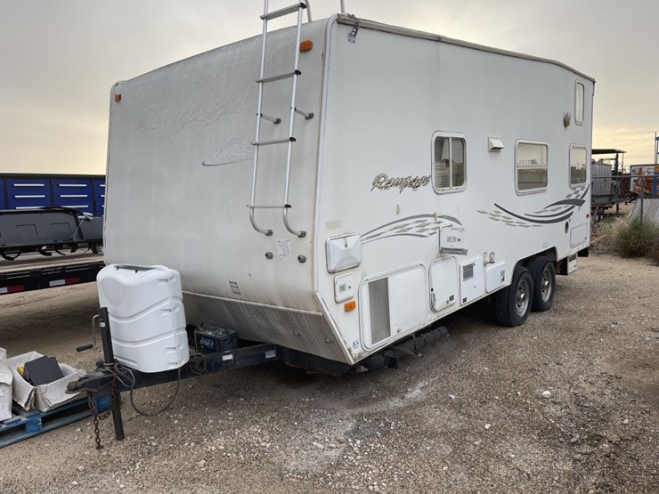 2003 Rampage Toy Hauler VIN 1SN200L2X3C000976 Location Odessa, TX