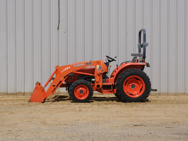 Kubota L3800 Lot 7695, Tulsa, OK Farm Equipment & Heavy Machinery