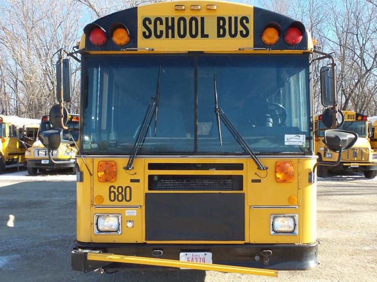 2004 Thomas Built SafTLiner MVP EF Lot DC4733, Online Only
