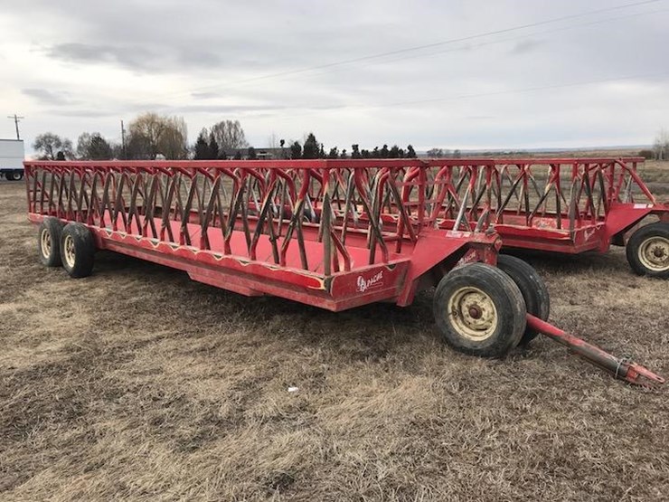 Apache Feeder Wagon Lot 269 Early Spring Hiawatha Valley