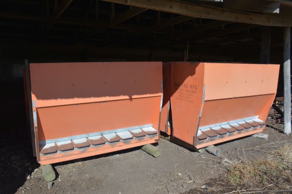 Approx 5 Smidley Ranger Hog Feeders 16 Lid No Tops Shedded