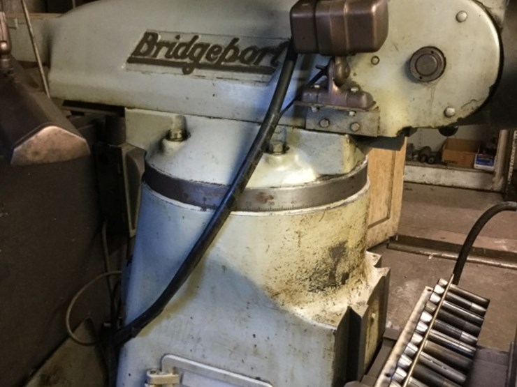 BRIDGEPORT Electric End Mill Lot 217, Online Only Wellco Mfg. Inc