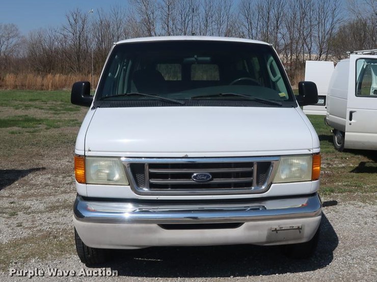2003 Ford E350 Extended Lot Ep9304 Online Only Vehicle