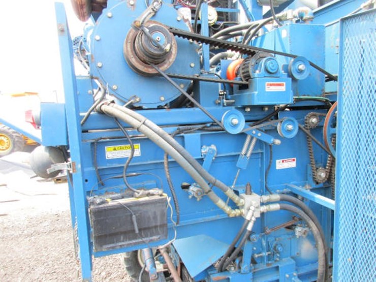 Almaco Combine Lot 382, Online Only Equipment Auction, 6/19/2018