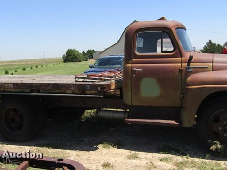 1954 International R160 Lot Dd5713 Online Only Vehicle And Equipment Auction 6 27 18 Purple Wave Auction Auction Resource