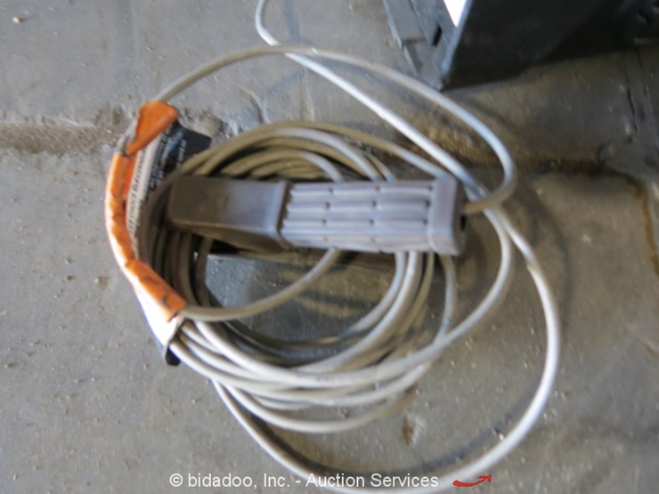 2014 Lincoln Ln 25 Pro Wire Feeder K2613 5 Lot Online Only