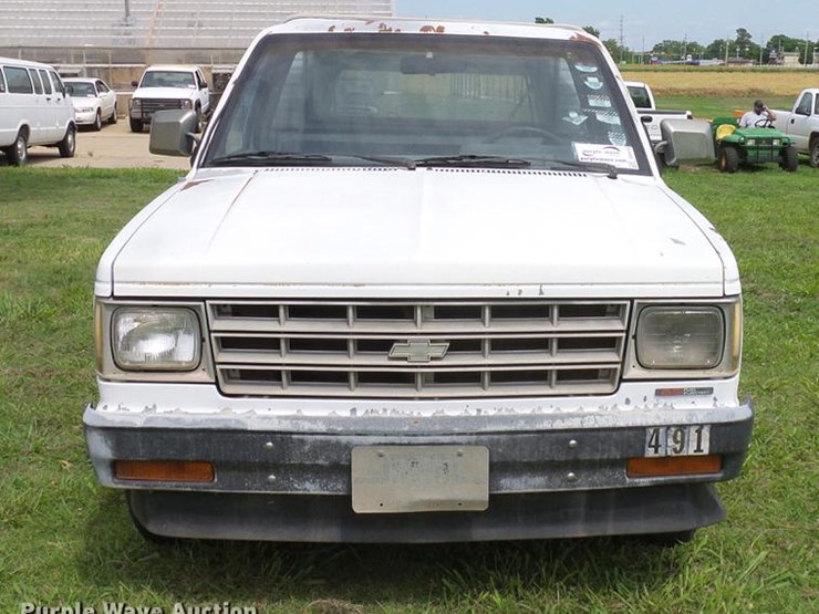 1988 chevrolet s10 lot dd8218 online only government auction 7 10 2018 purple wave auction auction resource 1988 chevrolet s10 lot dd8218