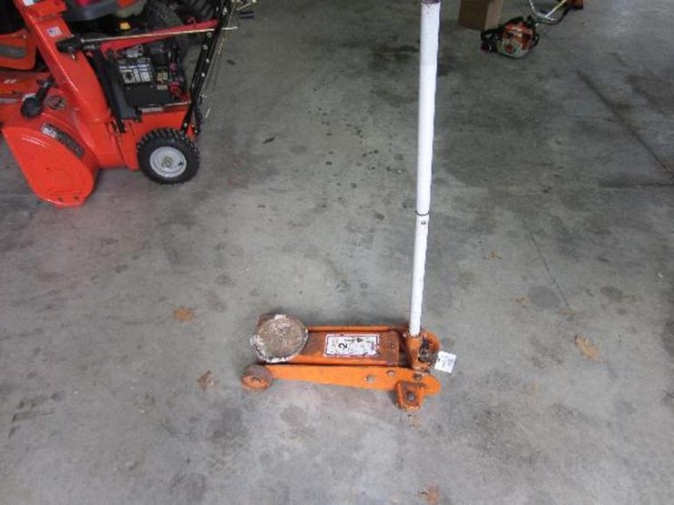 Allied Hydraulics Floor Jack Lot 2144, Equipment Auction, 8/7/2018, Hansen Auction Group
