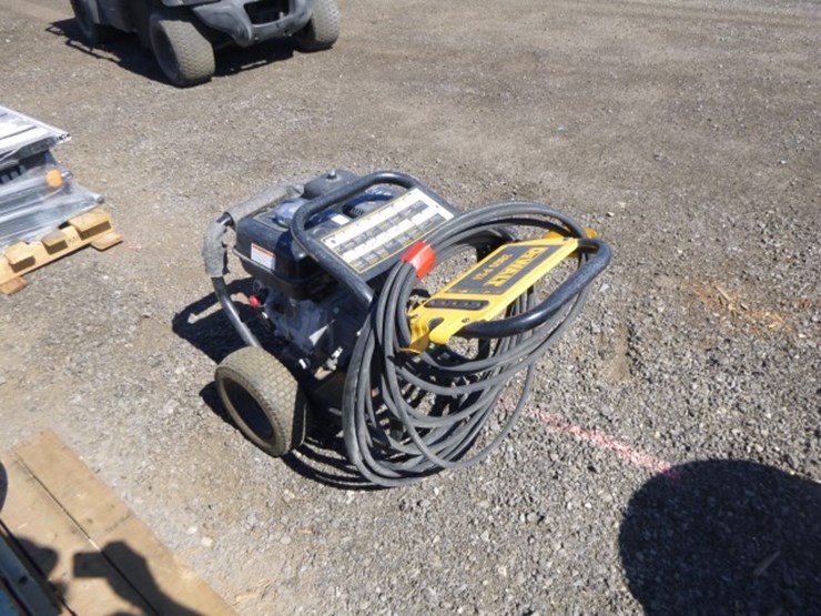 Dewalt DXPW3835 Pressure Washer Lot 2441, Equipment Auction, 7/14