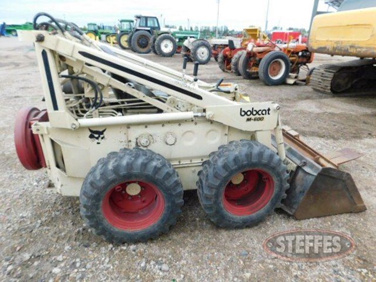 1972 Bobcat 600 - Lot #362, Equipment Auction, 8/1/2018, Steffes Group