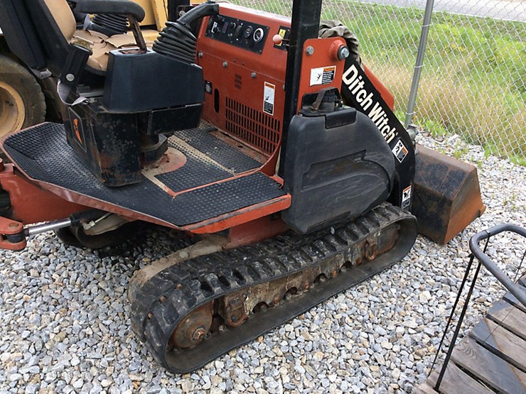 2004 Ditch Witch XT850 Lot , Equipment Auction, 8/4/2018, J.J. Kane