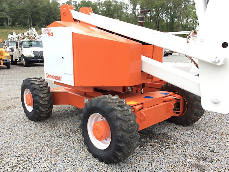 1999 Snorkel Lift ATB60ALCU Lot , Equipment Auction, 8/4/2018, J.J