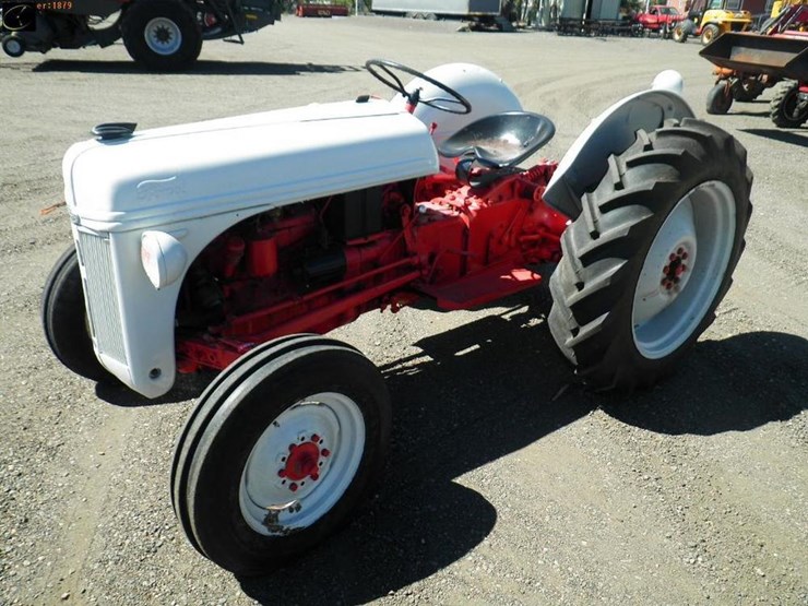 1948 Ford 8n Lot 1879 Equipment Auction 9 26 18 Auctioneers Miller Associates Auction Resource