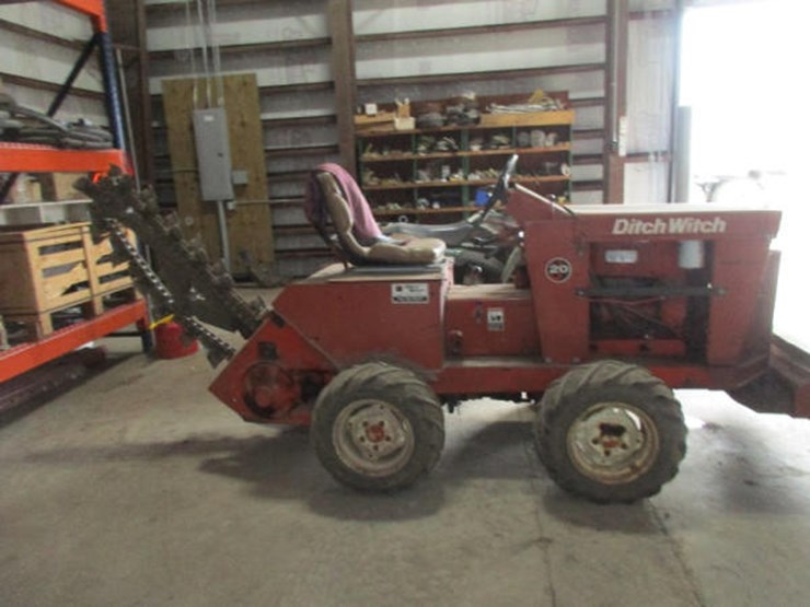 Ditch Witch J20 Lot 191, Online Only Equipment Auction, 10/9/2018, DPA Auctions Auction
