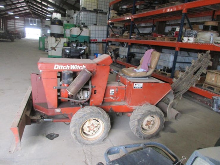 Ditch Witch J20 Lot 191, Online Only Equipment Auction, 10/9/2018, DPA Auctions Auction