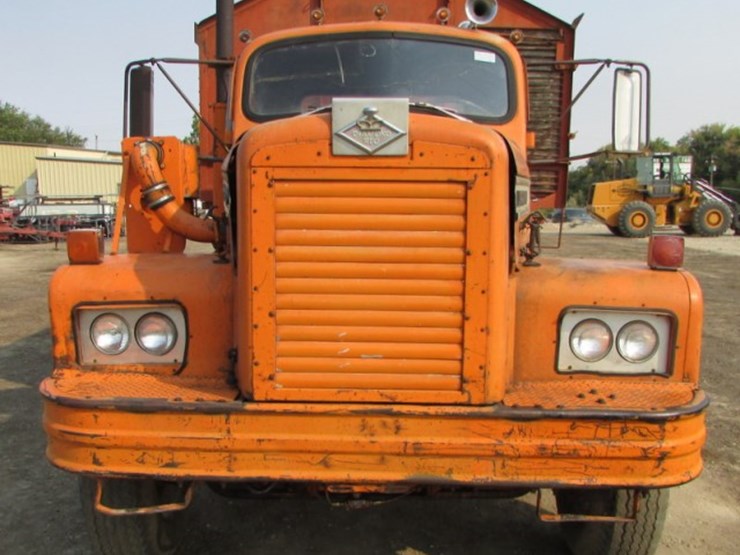 1970 Diamond REO 10 Wheel Truck Lot Z460, Online Only Farm