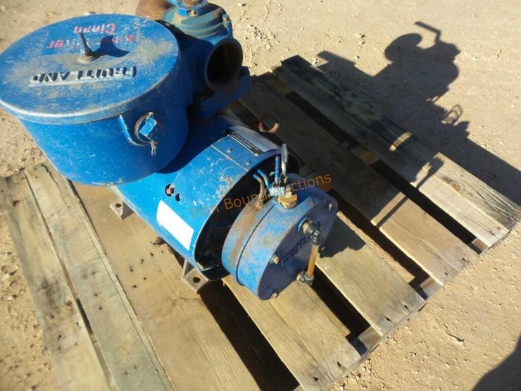 Fruitland RCF 500 Vacuum Pump Lot 213, Equipment Auction, 10/30/2018