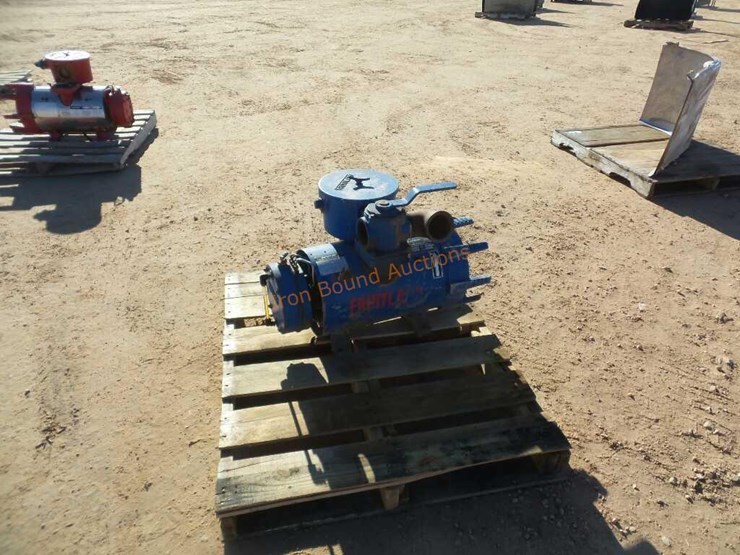 Fruitland RCF 500 Vacuum Pump Lot 213, Equipment Auction, 10/30/2018