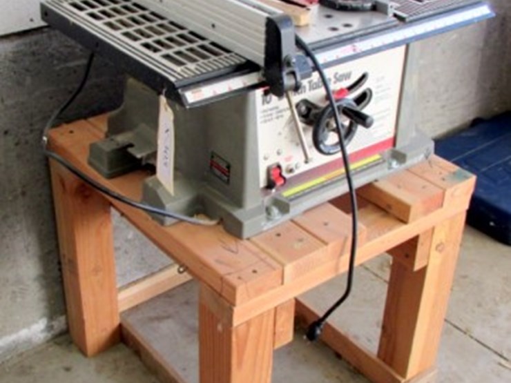 ACE 10" Bench Table Saw Pickett Auction Service Lot X305