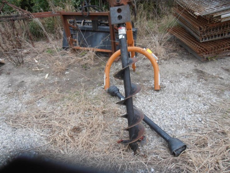 Woods PHD35 Post Hole Digger Lot 262, Online Only Farm and