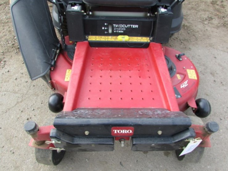 Toro TIMECUTTER Z4235 Lot X593, Equipment Auctions, 12/4/2018