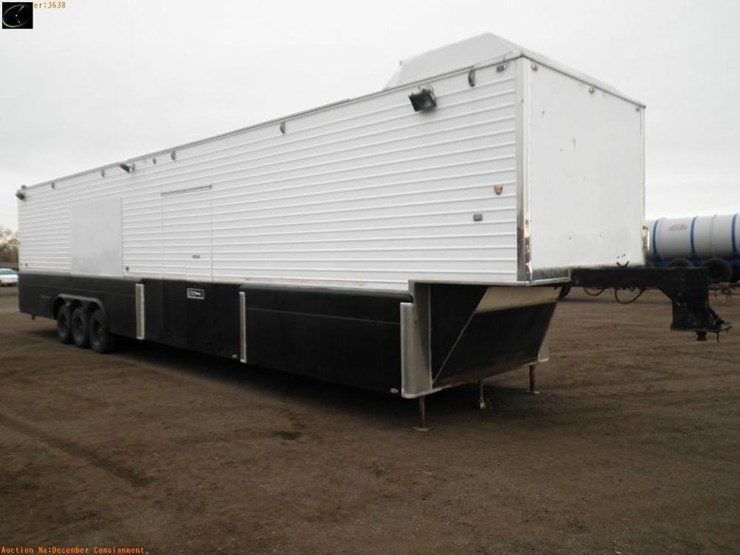 1989 Chaparral 5th Wheel Enclosed Car Hauler Trailer Lot 242