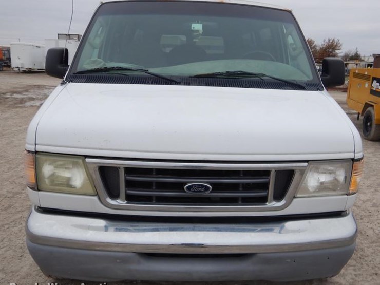 2003 Ford E350 Lot Er9293 Online Only Vehicle And
