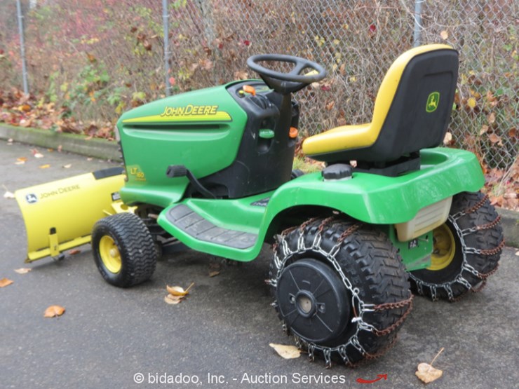 2004 John Deere LT160 Lot , Online Only Equipment Auction, 1/10/2019