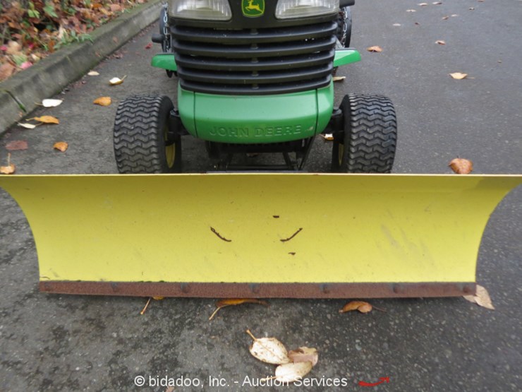 2004 John Deere LT160 Lot , Online Only Equipment Auction, 1/10/2019