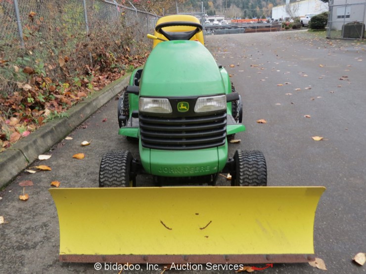 2004 John Deere LT160 Lot , Online Only Equipment Auction, 1/10/2019