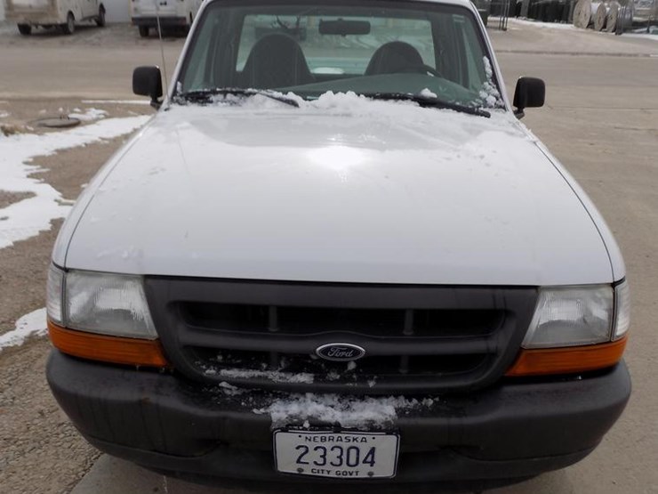 2000 Ford Ranger Lot Fe9297 Online Only Equipment