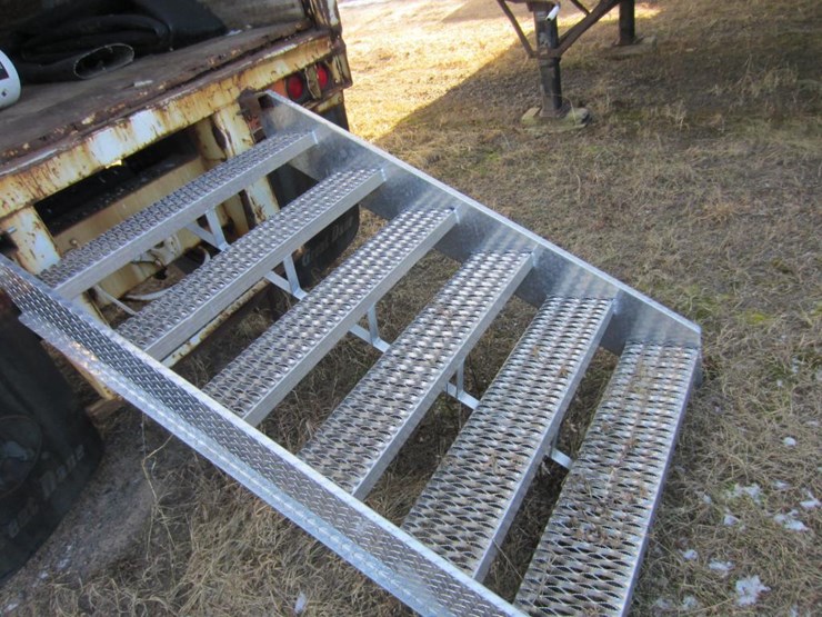 Aluminum Semi Trailer Steps Lot , Online Only Equipment Auction, 1