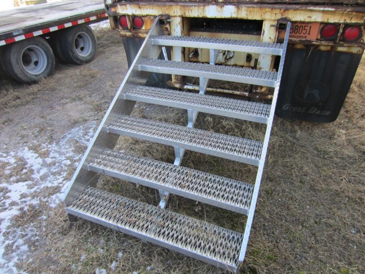 Aluminum Semi Trailer Steps Lot , Online Only Equipment Auction, 1