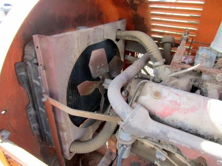 W105 Hardie Orchard Sprayer Lot , Online Only Equipment Auction, 3