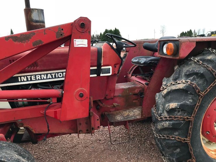 Case Ih 2250 Lot 119, RIESTERER & SCHNELL 21ST ANNUAL LAWN & GARDEN