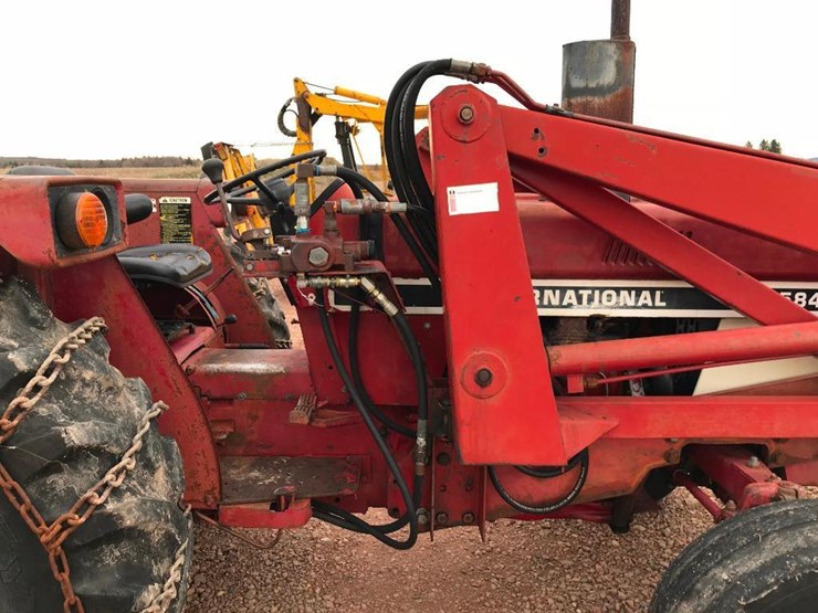 Case Ih 2250 Lot 119, RIESTERER & SCHNELL 21ST ANNUAL LAWN & GARDEN
