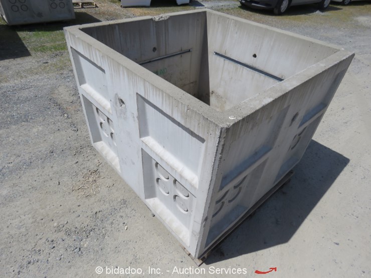Oldcastle Precast 504 LA Lot , Weekly Online Only Equipment Auction