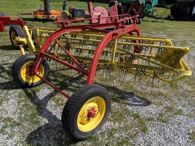 New Holland SUPER 55 - Lot #76, June 2019 Equipment Consignment Auction ...