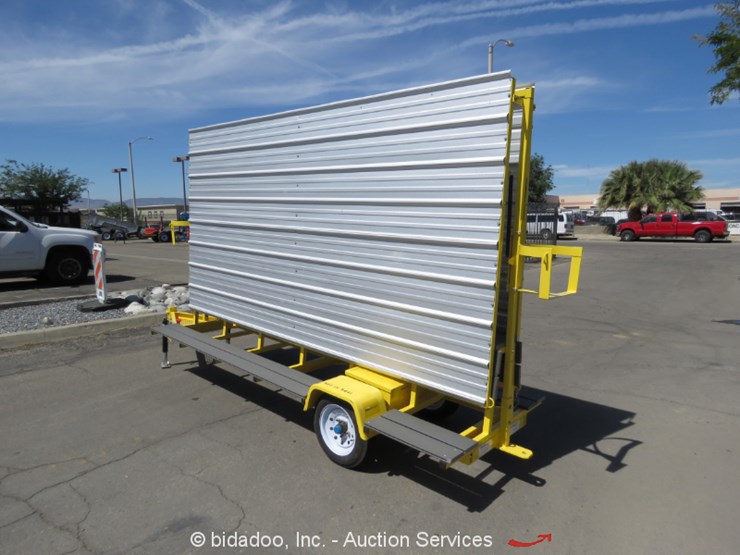 2017 Western Square Shade Trailer Lot , Weekly Online Only Equipment