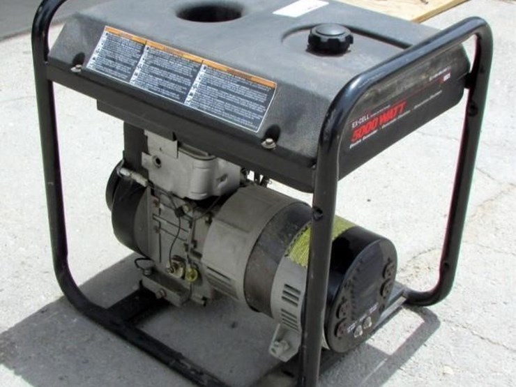 G 780 Ex Cell 5000 Watt Generator Lot 19 July Farm Heavy Equipment Auction 7 16 19 Pickett Auction Service Auction Resource