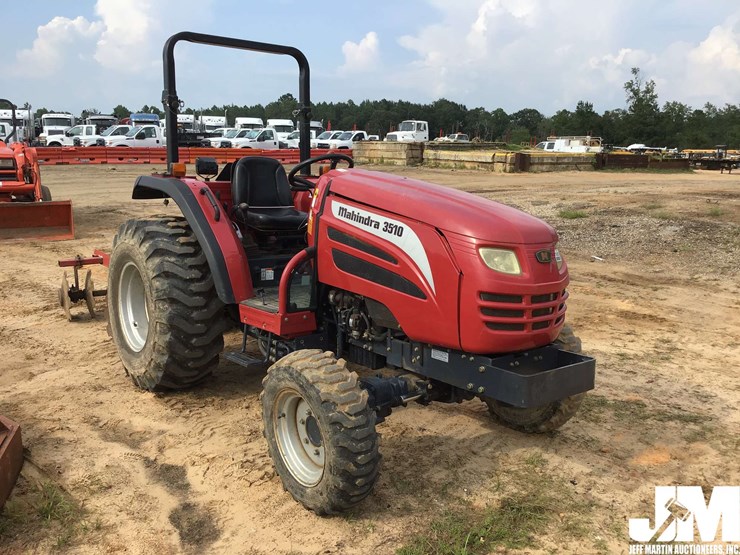 Mahindra 3510 Lot , Late Summer Construction & Transportation Public