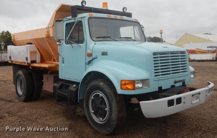 1997 International 4700 - Lot #FU9582, Online Only Government 