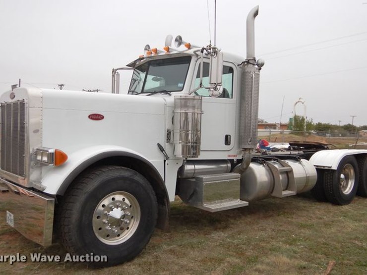 2007 Peterbilt 379 Lot FK9907, Online Only Hargrave Demolition and