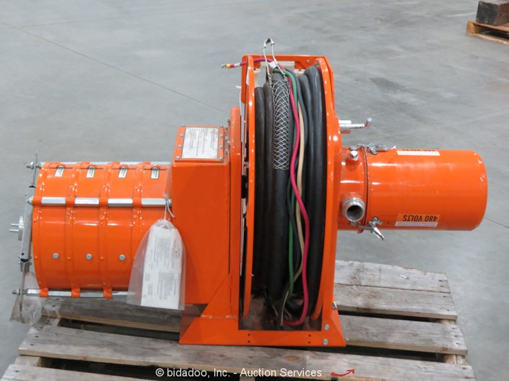 Gleason Reel Corp S28 Cord Cable Reel Lot , Weekly Online Only