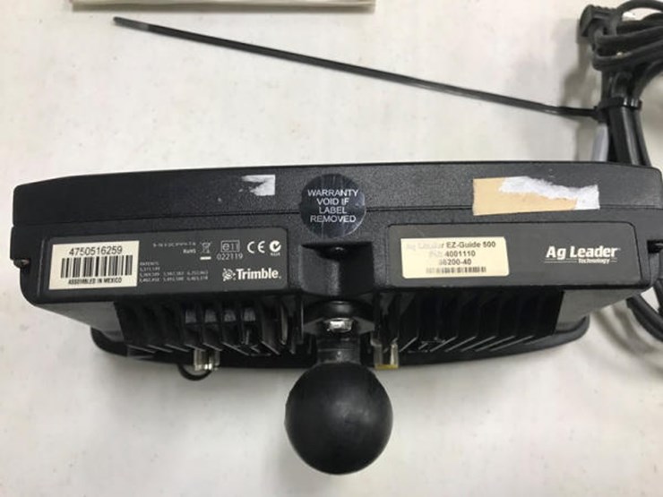Trimble AG Leader EZ Guide 500 LG105 Lot 71 Online Only Equipment trimble-ag-leader-ez-guide-500-lg105-lot-71-online-only-equipment