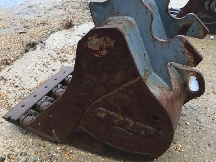 CRAIG QUICK ATTACH EXCAVATOR BUCKET Lot 45, Secured Creditor