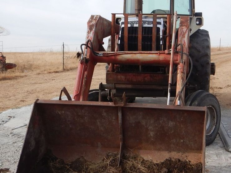 1976 White 2-105 - Lot #DE1320, Online Only Ag Equipment Auction, 1/29