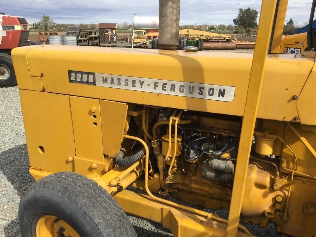 Massey Ferguson 20 Lot 22 Dennis And Sandy Bastiao Retire From Farming 3 31 Putman Auctioneers Inc Auction Resource
