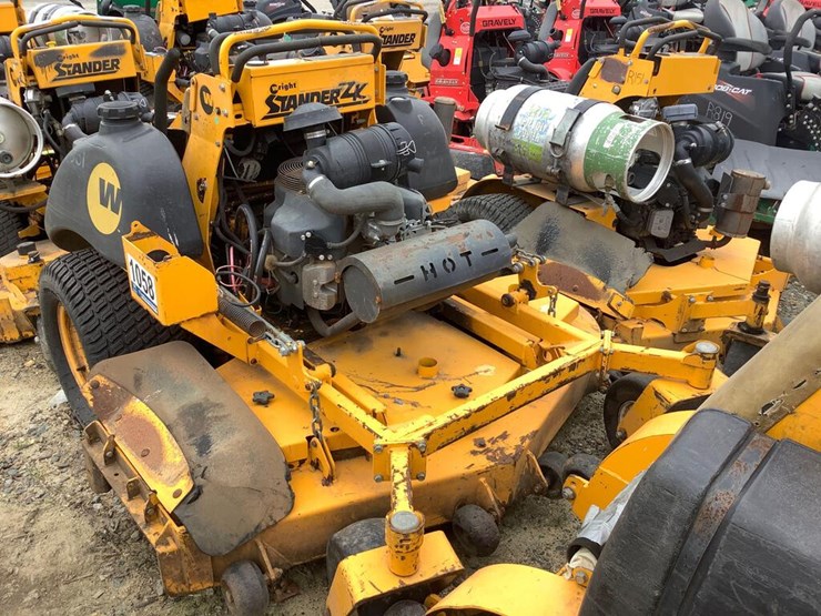 WRIGHT STANDER LAWN MOWER Lot 1058, James River Grounds Management