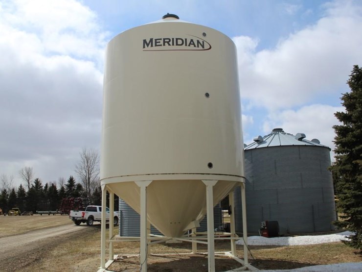 Meridian Hopper Bin Lot 57, Stroh Retirement Farm Machinery Auction
